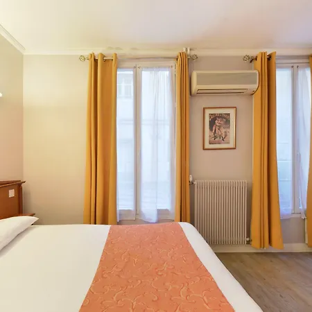 מלון New Gare Du Nord 2*